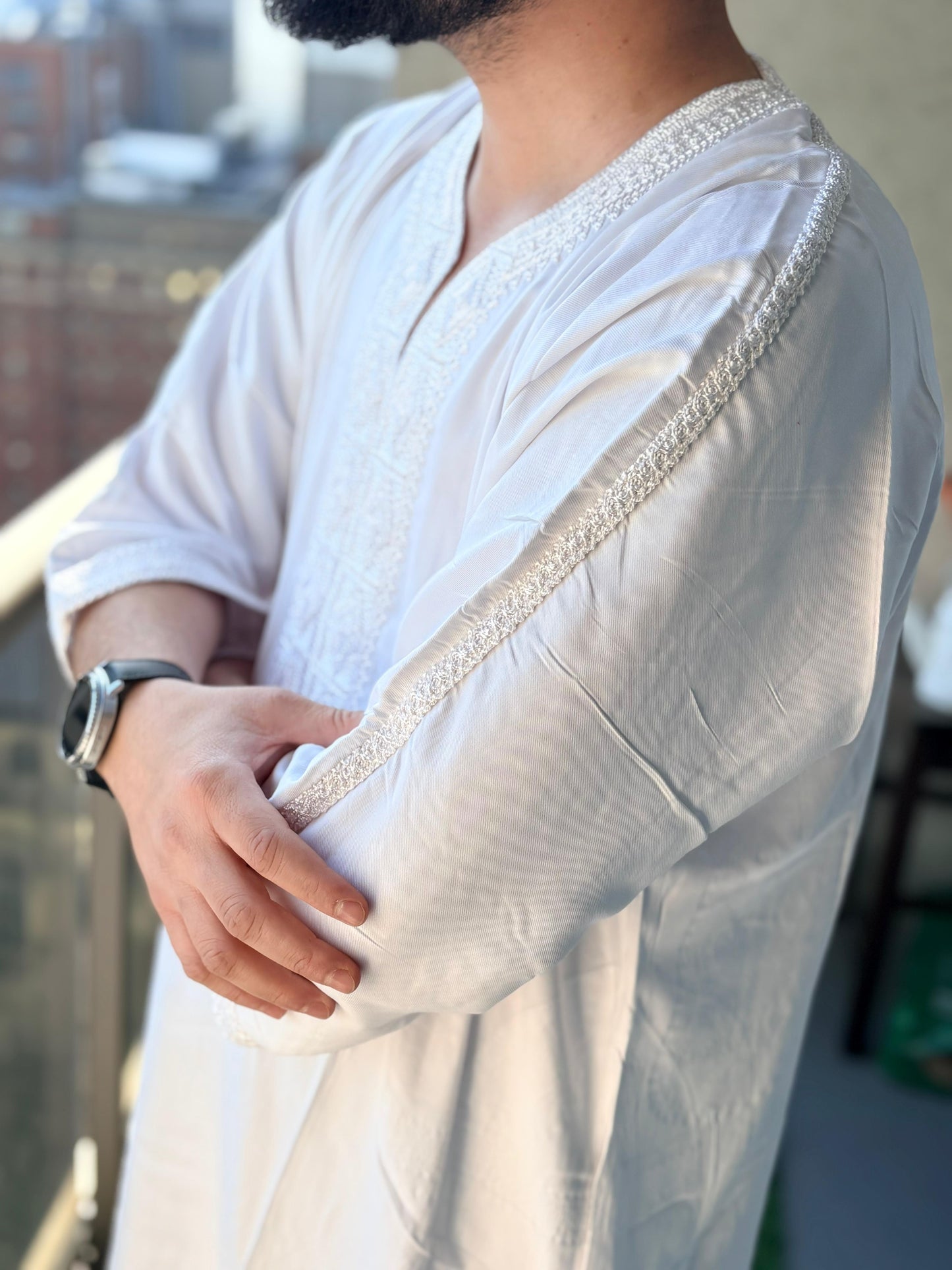 Moroccan Thobe white with white embroidery