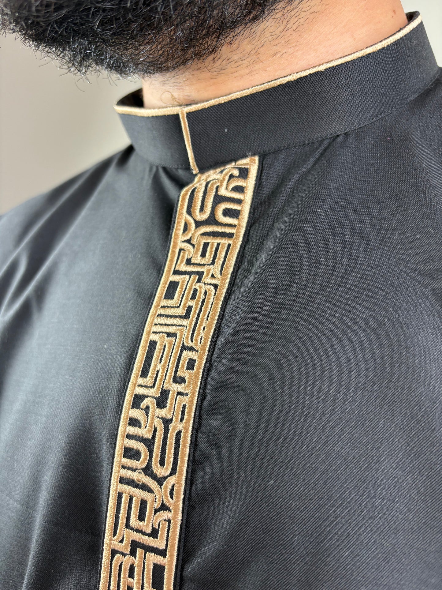 Saudi with golden embroidery ￼