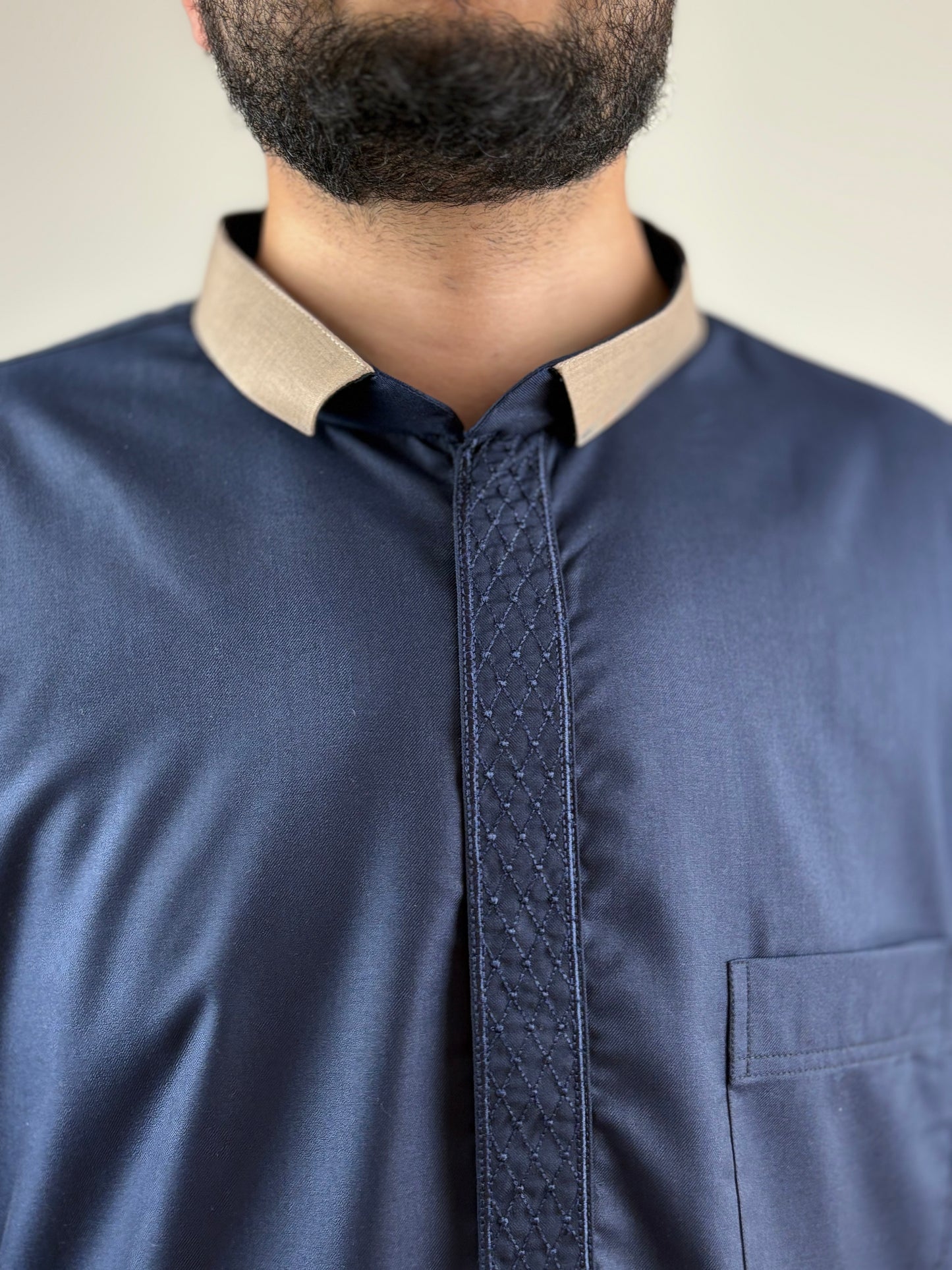 Saudi shirt collar embroidery ￼